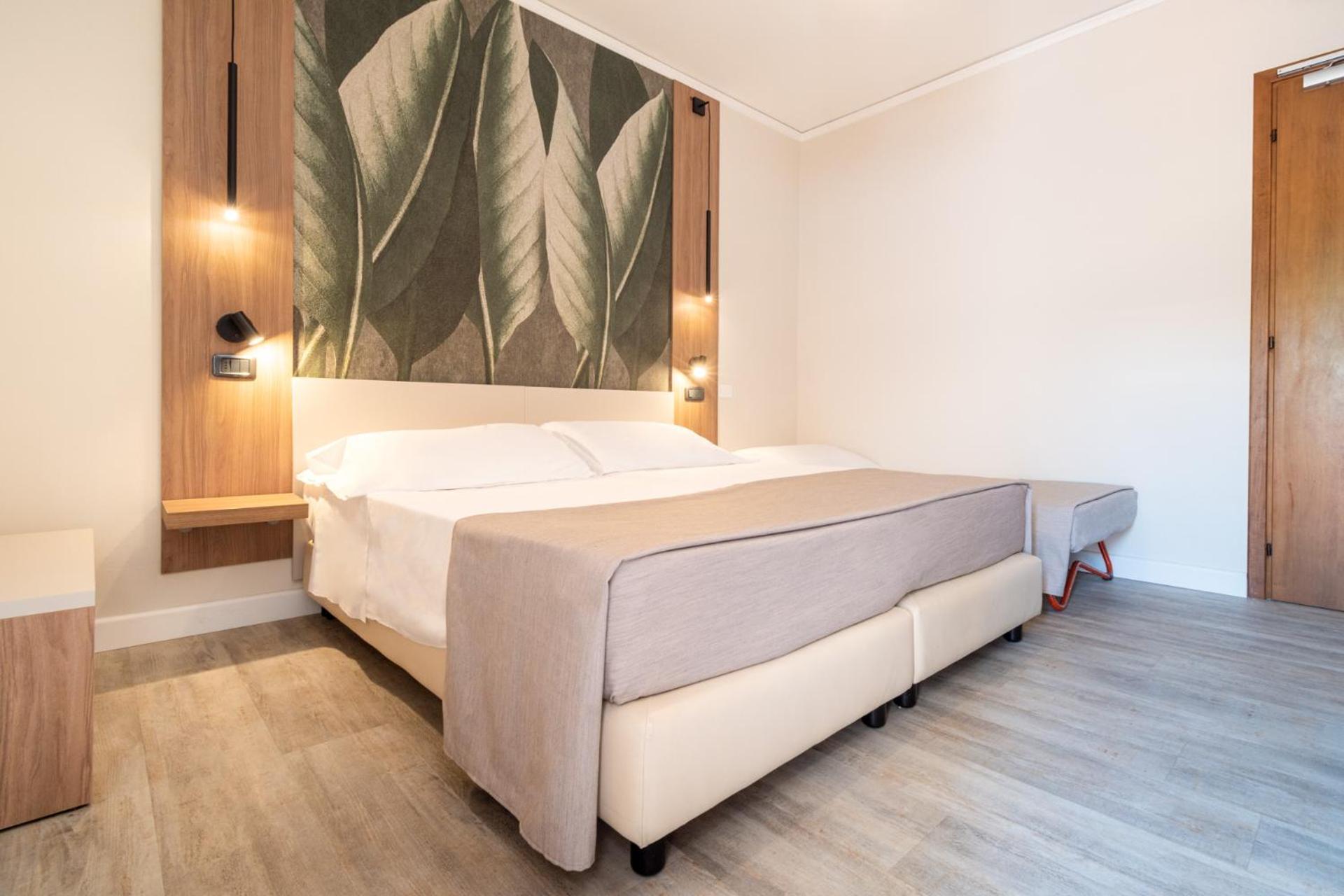 Continental B&B City Hotel Bibione Habitación foto